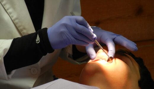 マイクロ法人の健康保険はどこで加入？個人事業主が年間59万円も保険料を削減する方法