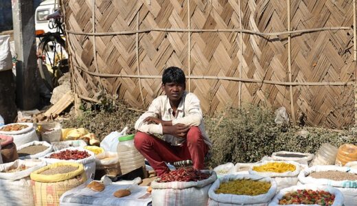 無人店舗 最新技術が変える小売業界の未来｜AI・IoT活用事例と導入効果を徹底解説